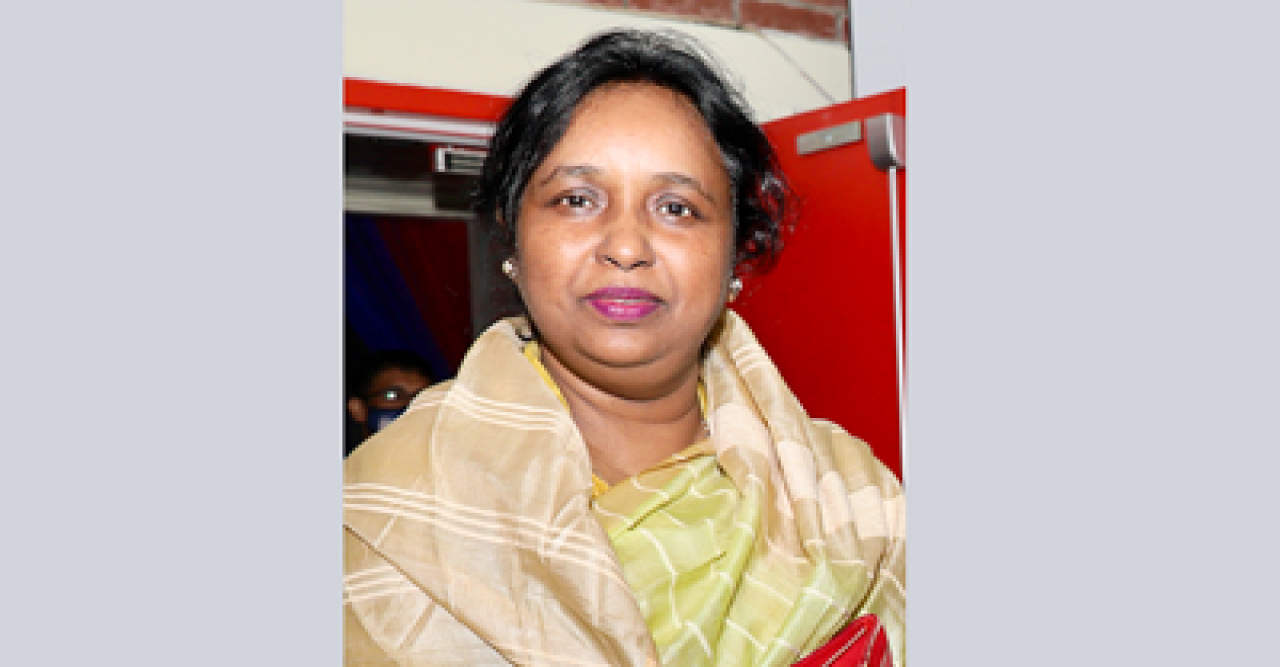 আইভীকে নতুন করে চার হত্যাসহ ৫ মামলায় শ্যোন অ্যারেস্ট