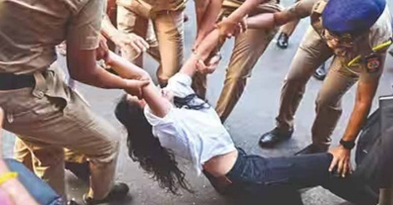প্রধান নির্বাচন কমিশনারের পদত্যাগের দাবিতে বিক্ষোভ তীব্র, মুম্বাই-পুনেতে আটক শতাধিক