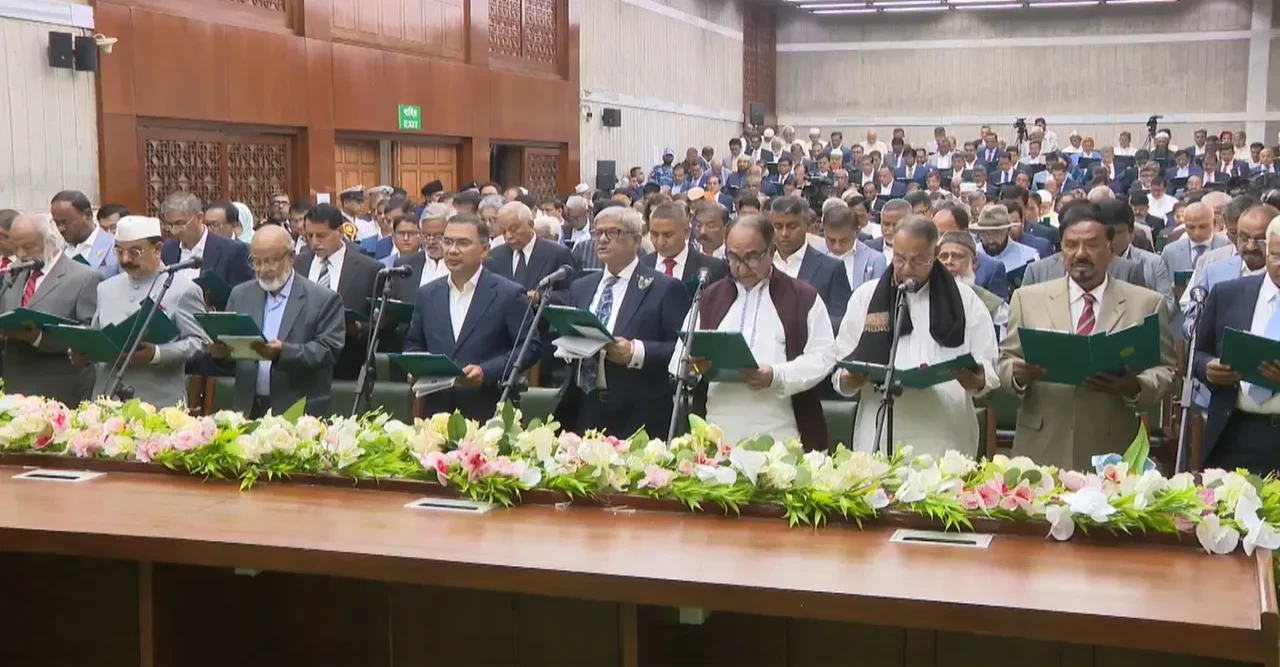 শপথ নিলেন বিএনপির সংসদ সদস্যরা