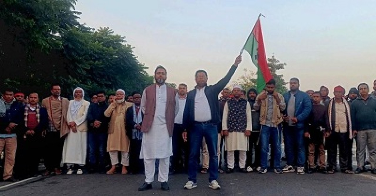 ঢাকা-ভাঙ্গা এক্সপ্রেসওয়ের পাশে বিএনপির অবস্থান