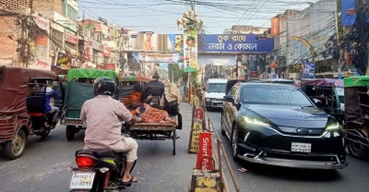 রাজশাহীতে নিষিদ্ধ ঘোষিত আওয়ামীলীগের লকডাউনের প্রভাব নেই