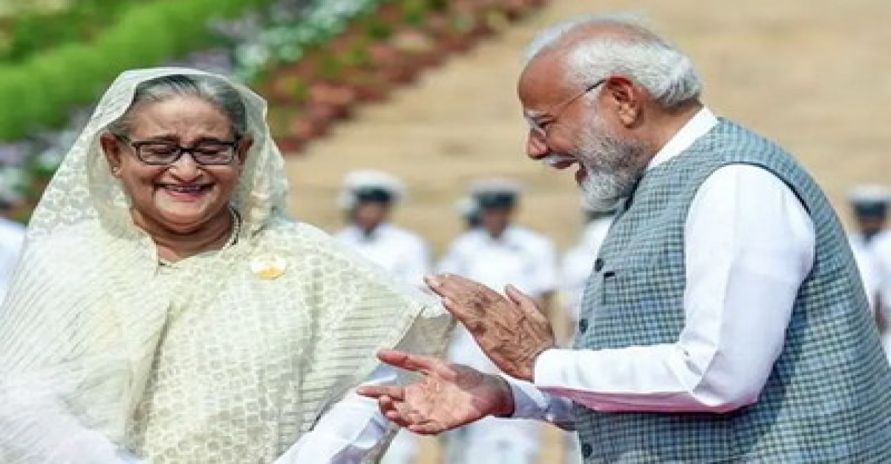ক্ষমতায় টিকে থাকতে ভারতকে ৯০০ একর জমি বিনামূল্যে দেন হাসিনা