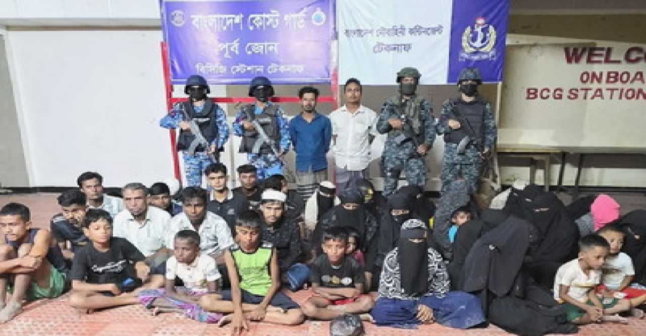 গহিন পাহাড় থেকে নারী-শিশুসহ ৩৮ জন উদ্ধার