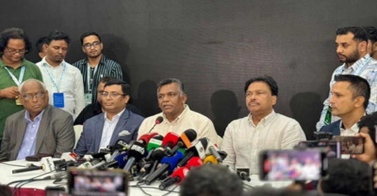 বুলবুলই ফের বিসিবি সভাপতি, সহসভাপতি পদে চমক