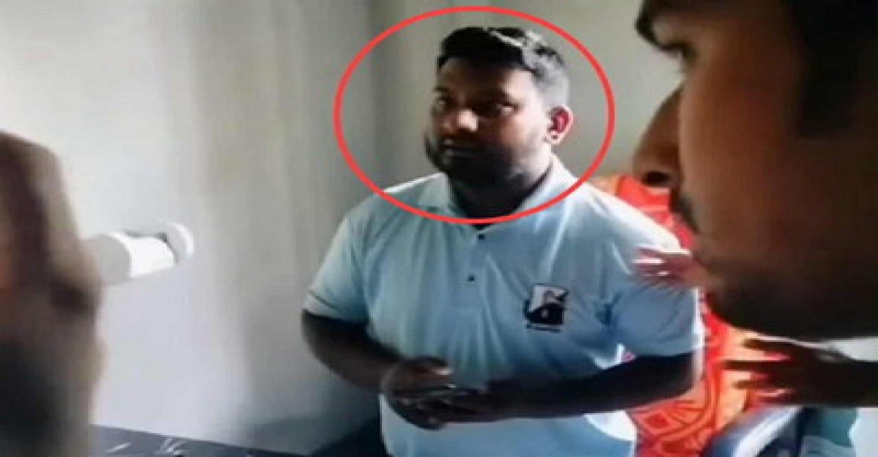 তানোরে কোচিং শিক্ষকের বিরুদ্ধে ছাত্রীকে অনৈতিক প্রস্তাব, উত্তম মধ্যম দিয়ে সেন্টার বন্ধ