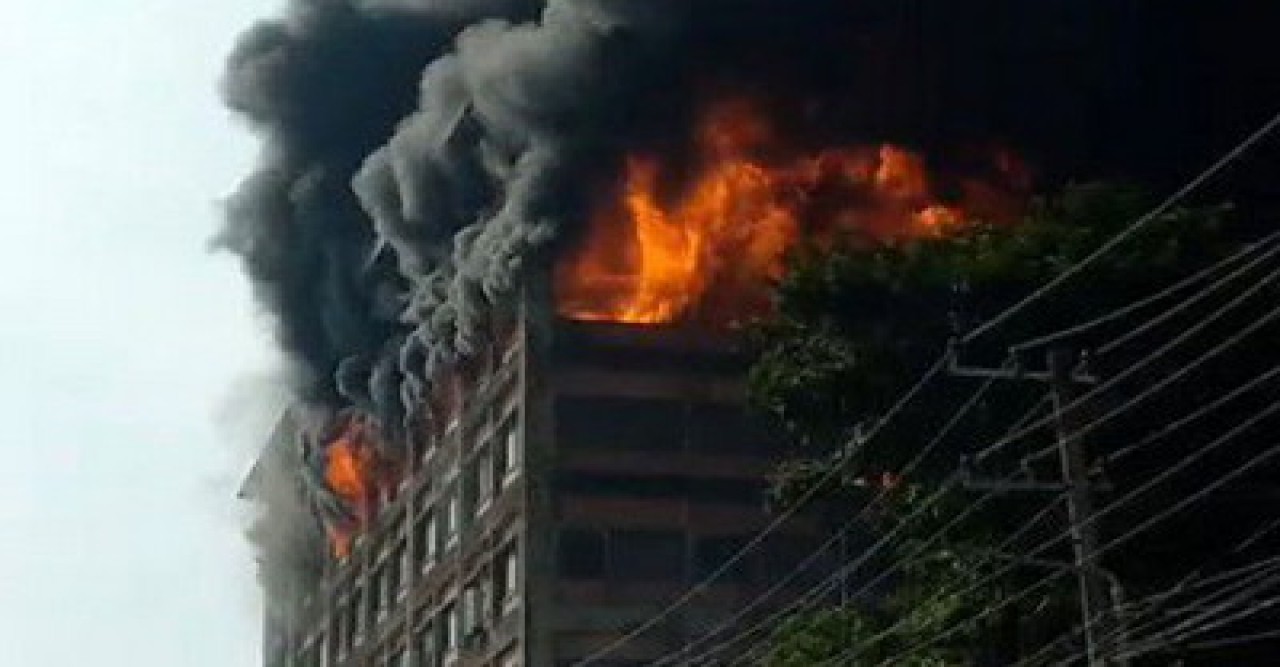 চট্টগ্রাম ইপিজেডের কারখানায় আগুন, নিয়ন্ত্রণে ১৪ ইউনিট