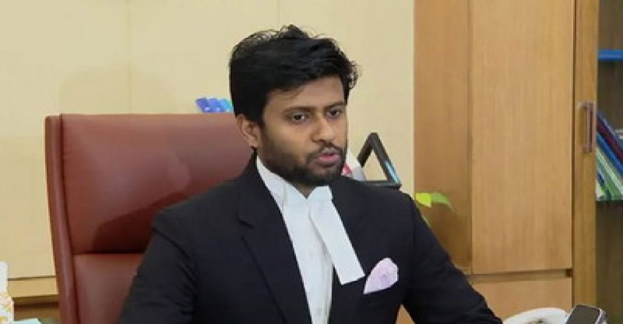 পরোয়ানাভুক্ত সেনা কর্মকর্তারা কাল ট্রাইব্যুনালে না এলে পত্রিকায় বিজ্ঞপ্তি দেওয়া হবে: প্রসিকিউটর