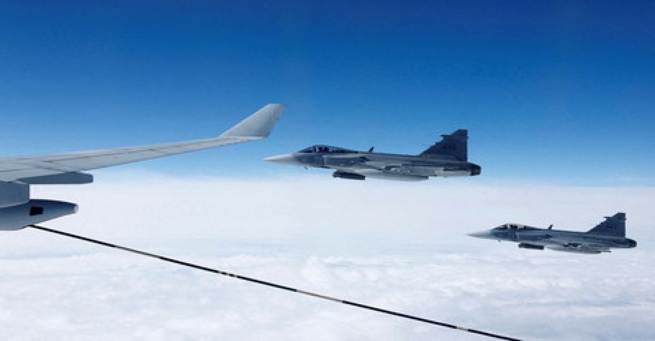 অত্যাধুনিক যুদ্ধবিমান কিনছে ইউক্রেন, বদলে যেতে পারে যুদ্ধের চিত্র