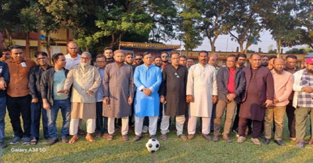 শাজাহানপুর উপজেলা হিন্দু সম্প্রদায়ের অংশগ্রহণে সনাতনী ফুটবল টুর্নামেন্ট অনুষ্ঠিত