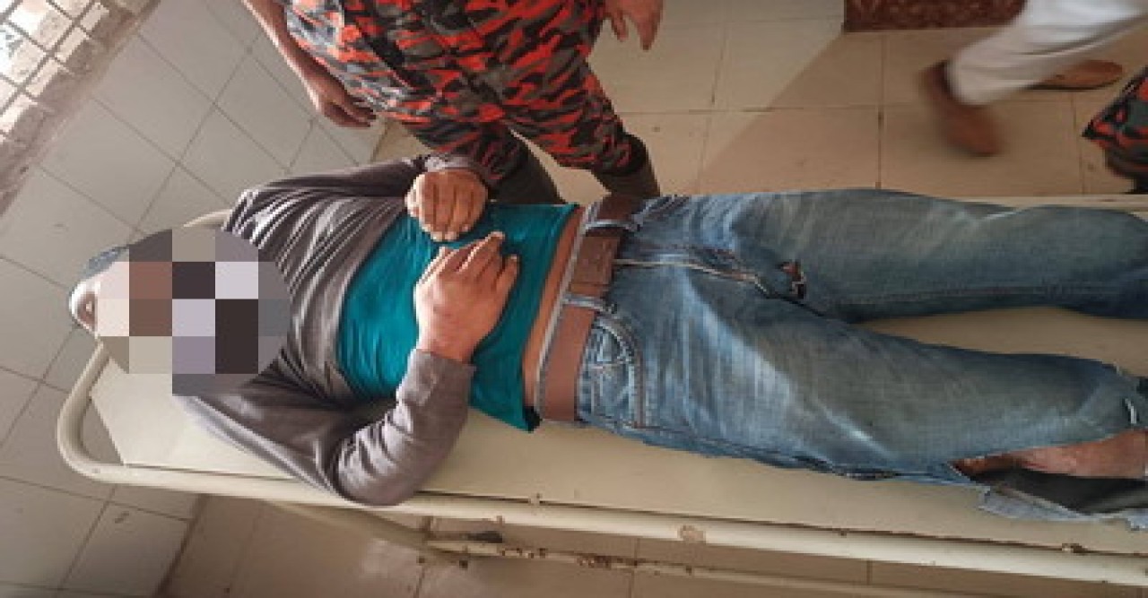 মান্দায় সড়ক দুর্ঘটনায় কারারক্ষীর মৃত্যু