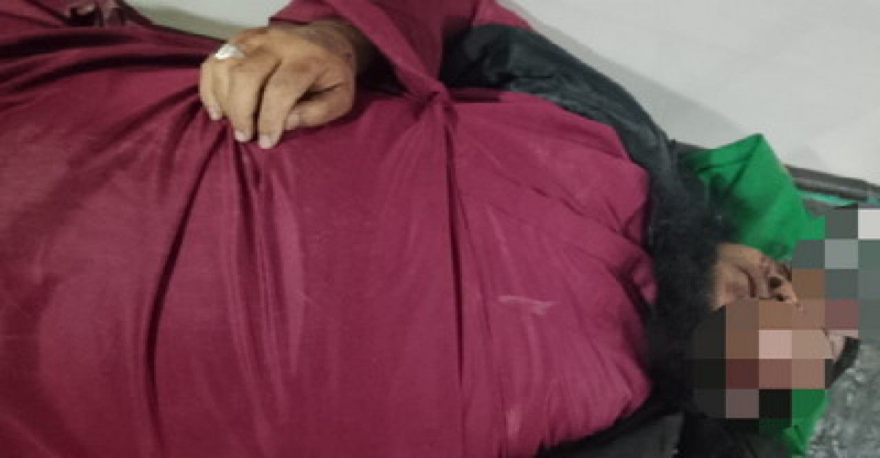 পুঠিয়ায় বাস-অটোরিকশা সংঘর্ষে ৩ জন নিহত, মহাসড়ক অবরোধে যানজট