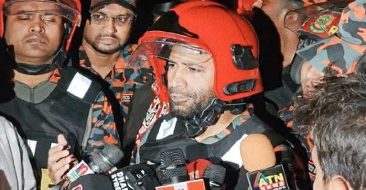 কড়াইল বস্তিতে আগুনে পুড়ে ছাই ১৫০০ ঘর