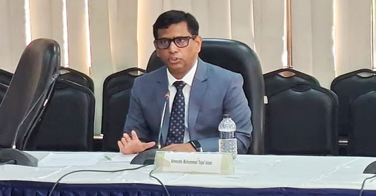 ‘মব’ বলা নিয়ে সতর্ক করলেন চিফ প্রসিকিউটর