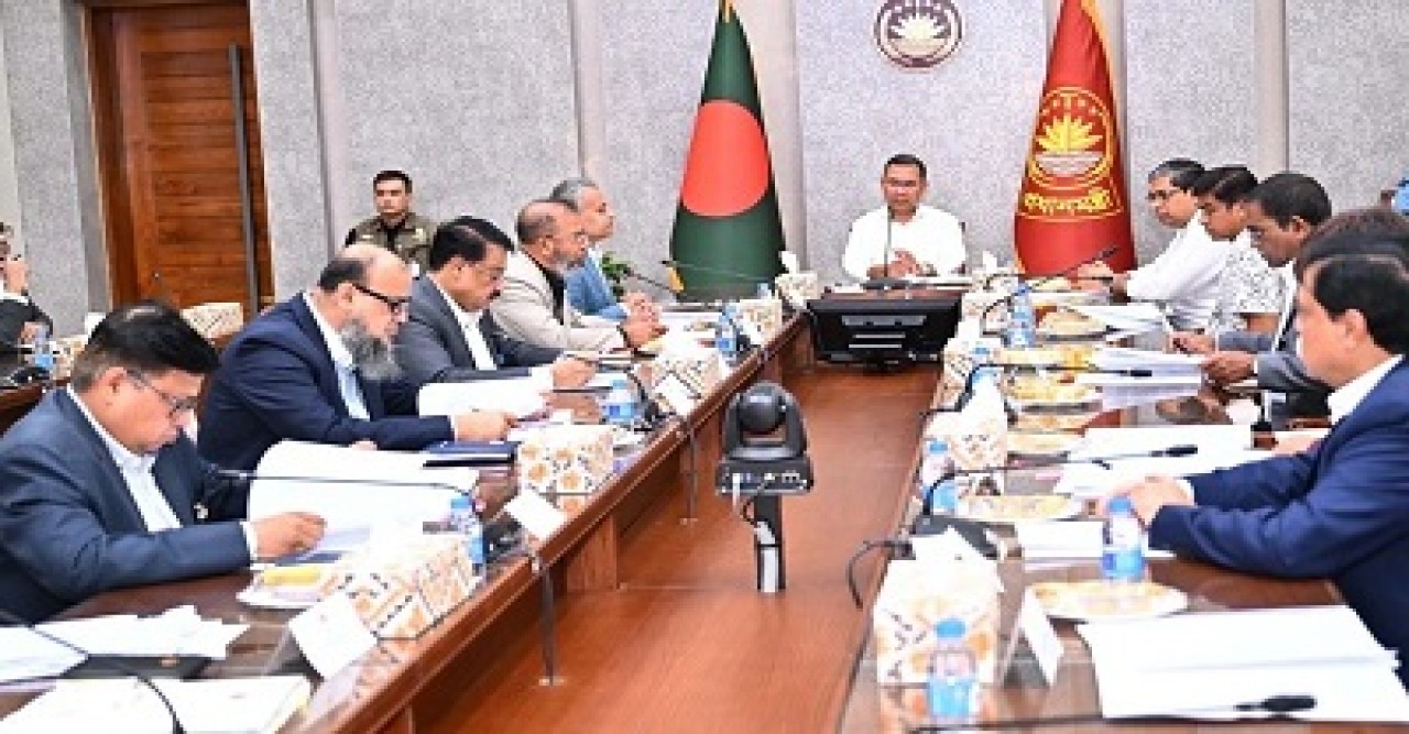 পলিথিন-প্লাস্টিক ব্যবহার বন্ধে কঠোর হওয়ার নির্দেশ প্রধানমন্ত্রীর