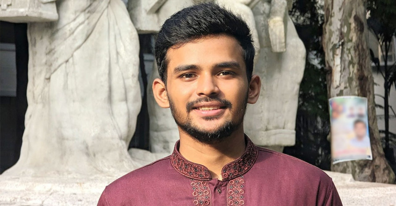 স্বাস্থ্য উপদেষ্টার সিঙ্গাপুরে চিকিৎসার বিষয়টি মানবিক জায়গা থেকে দেখা উচিত