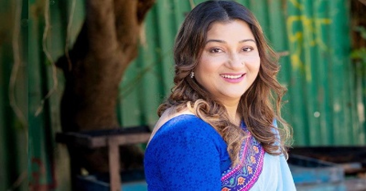 ভক্ত-অনুরাগীদের কাছে দোয়া চাইলেন দীপা খন্দকার