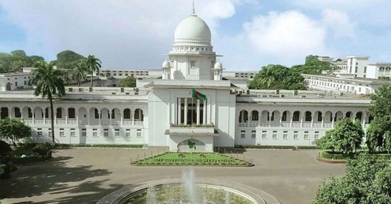 বিচারকদের নিয়ন্ত্রণের দায়িত্ব সুপ্রিম কোর্টের হাতে থাকবে: হাইকোর্ট