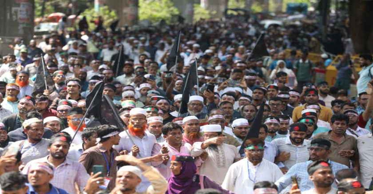 আন্দোলনের মধ্যেই ফের বাড়ল এমপিওভুক্ত শিক্ষকদের বাড়ি ভাড়া ভাতা