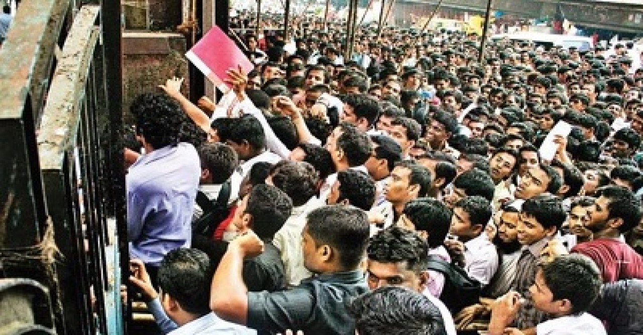 ভারতে শিক্ষিত তরুণরাই সবচেয়ে বেশি বেকার!