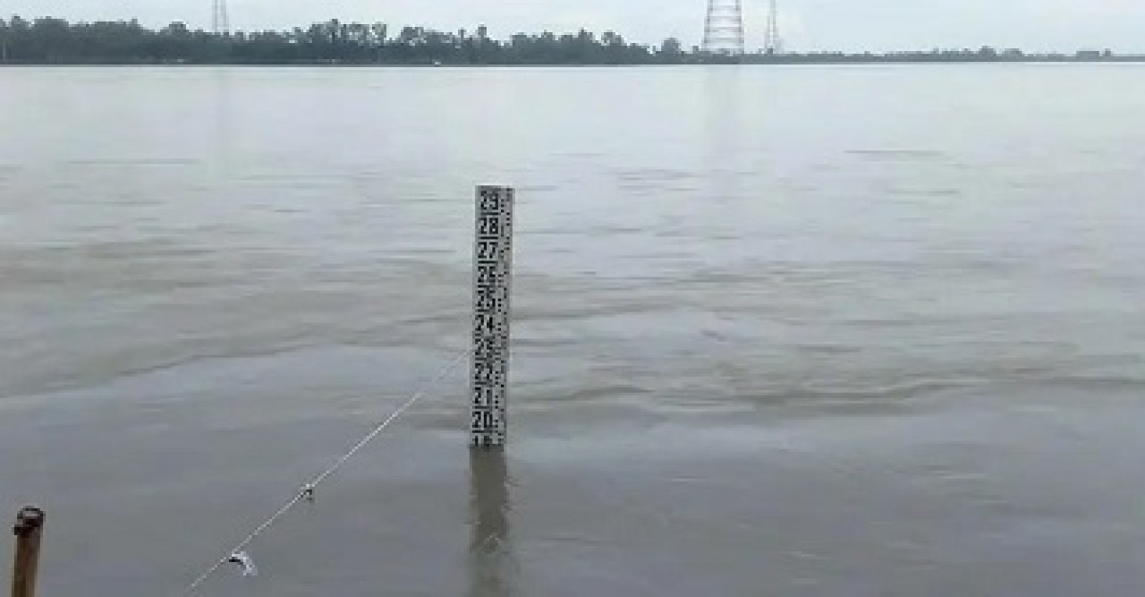 তিস্তার পানি বেড়ে বিপৎসীমার ছুঁই ছুঁই