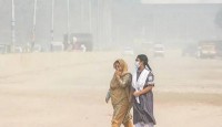 বিশ্বের দূষিত শহরের তালিকায় শীর্ষের কাছাকাছি ঢাকা