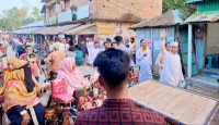 মান্দায় ৩১ দফা বাস্তবায়নে এম এ মতীনের গণসংযোগ ও লিফলেট বিতরণ