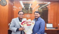 স্বাস্থ্য সেবা বিভাগের নবনিযুক্ত সচিবকে ফুলেল শুভেচ্ছা জানালেন রাসিক প্রশাসক