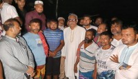 এমপি চাঁদের প্রচেষ্টায় ছাড়া পেলেন ভারতের বিএসএফের হাতে আটক বাঘার ৫ জন