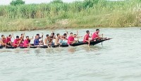 বাঘায় পদ্মার পাড়ে আনন্দ উচ্ছ্বাস