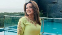 কক্সবাজারে দীঘির ছুটির আমেজ