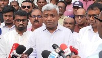তেলের দাম পুনর্সমন্বয়ের আশ্বাস জ্বালানি প্রতিমন্ত্রীর